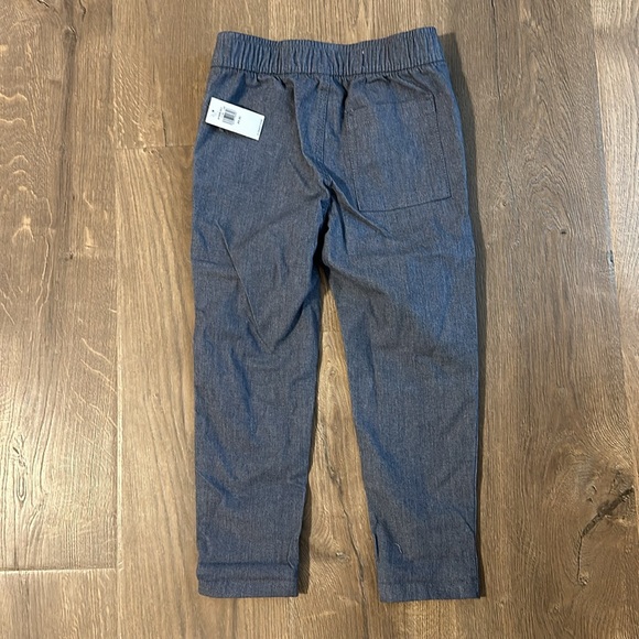 Nwt - Picture 2 of 2